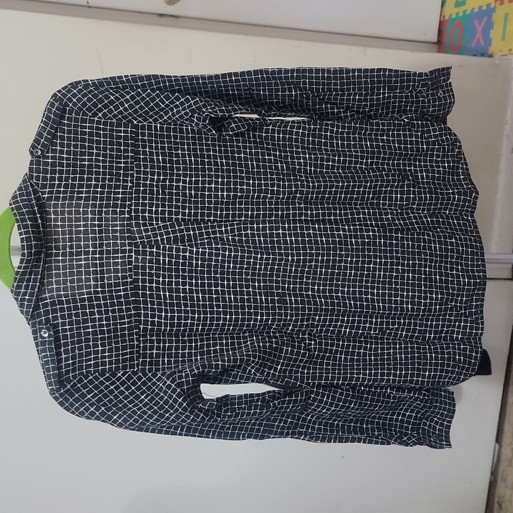 Top - Picture 2 of 5